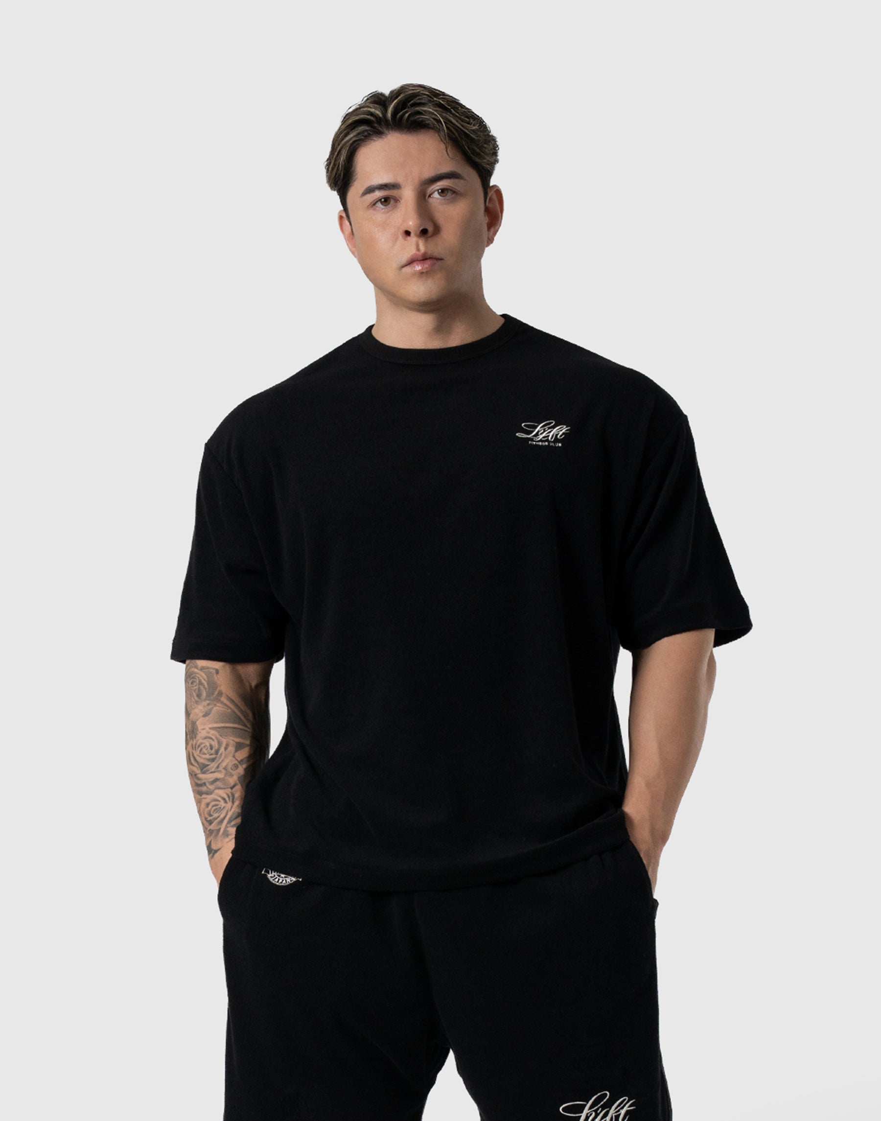เสื้อยืดลายกราฟิกแบรนด์ฟิตเนสส - Streetwear Gym Brand บทวิจารณ์และราคา