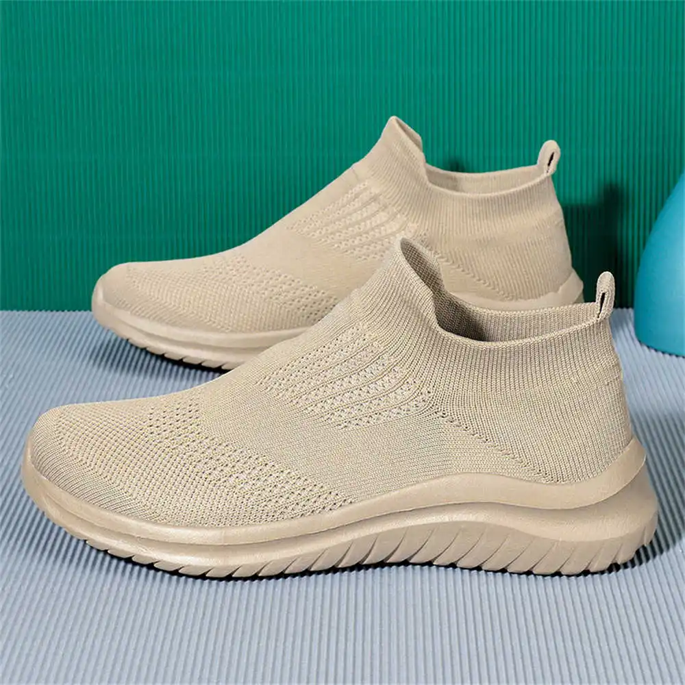 Beige Soft ใหม่รองเท้าเทนนิส M - Streetwear Brand Drops บทวิจารณ์และราคา